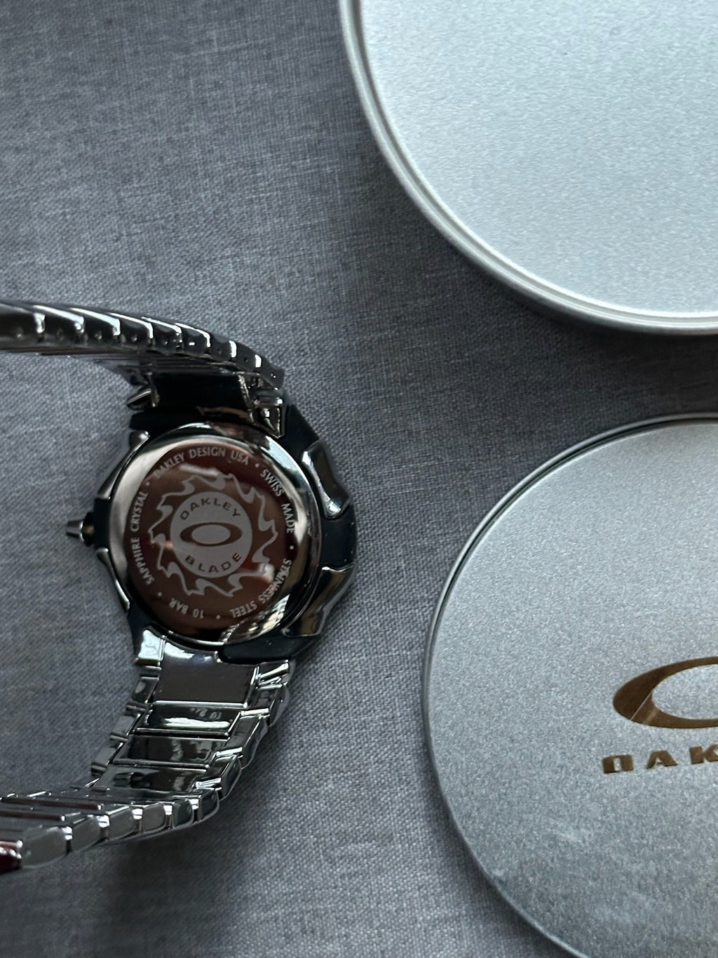 Oakley Blade Watch – Yellow dial Silver Shiny Stainless Steel, Swiss Movement, Collectible Men’s Watch